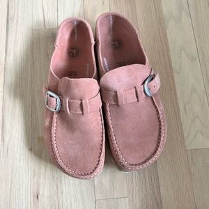 Mauve Birkenstocks size 39
